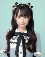 鈴木恋奈